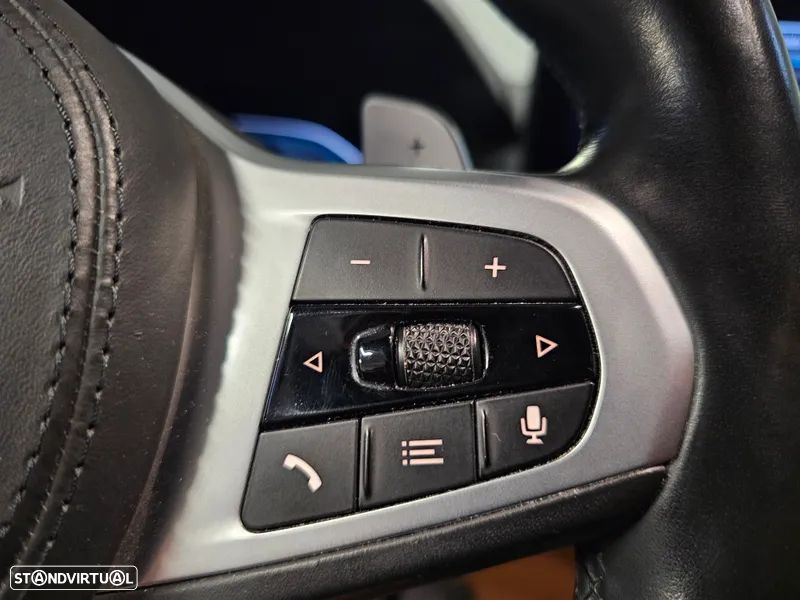 BMW 530 e Pack Desportivo M - 34