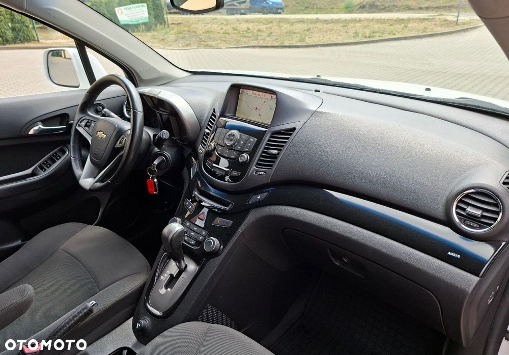 Chevrolet Orlando - 16