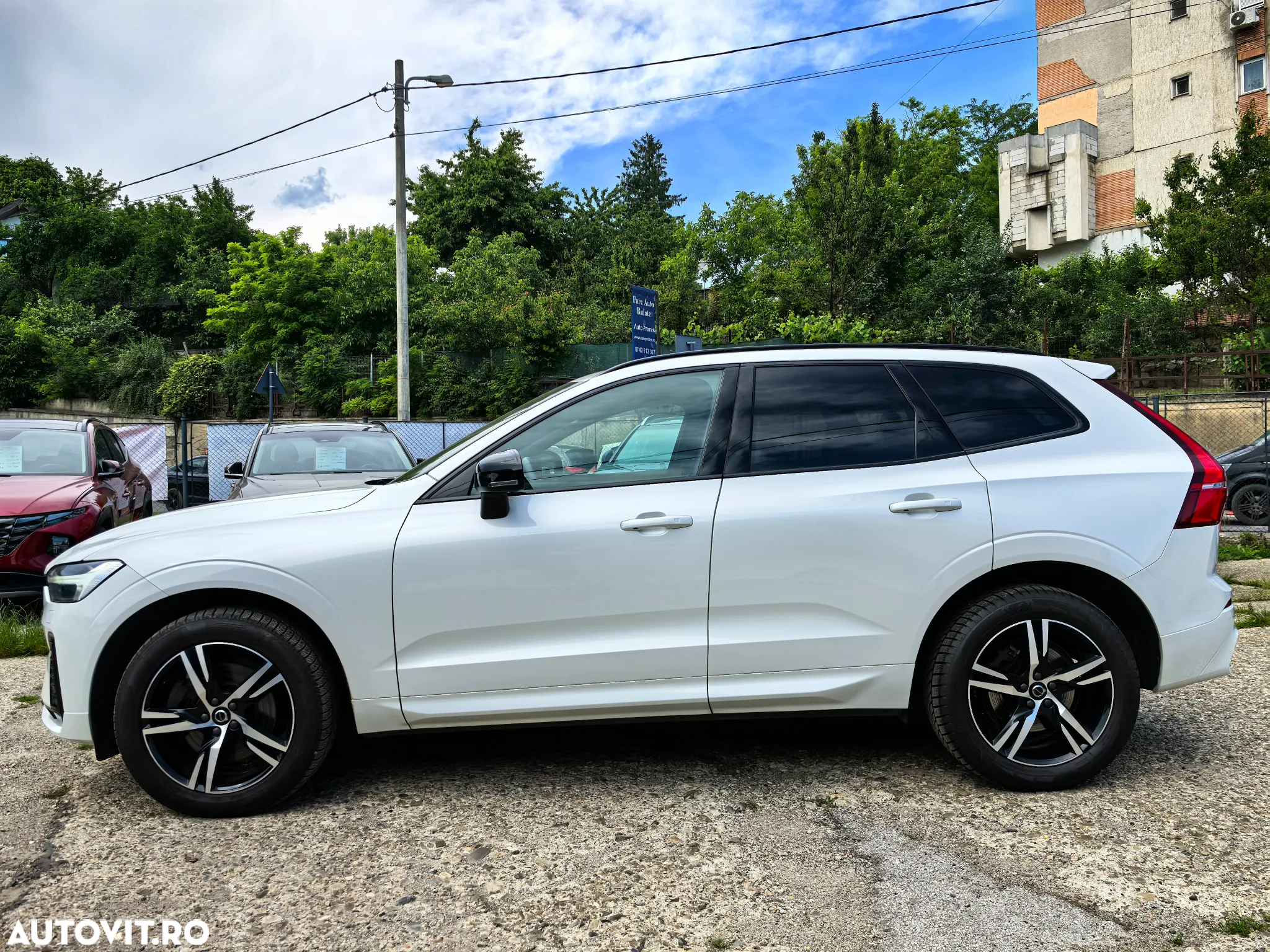 Volvo XC 60 B4 MHEV R-Design - 15