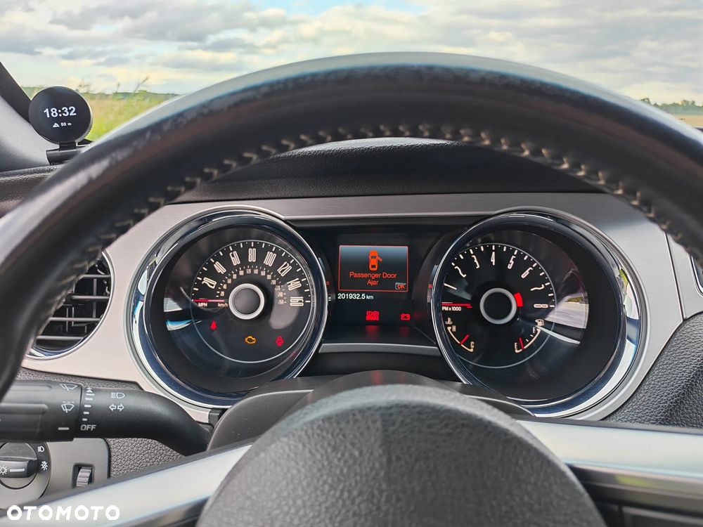 Ford Mustang 3.7 V6 - 10
