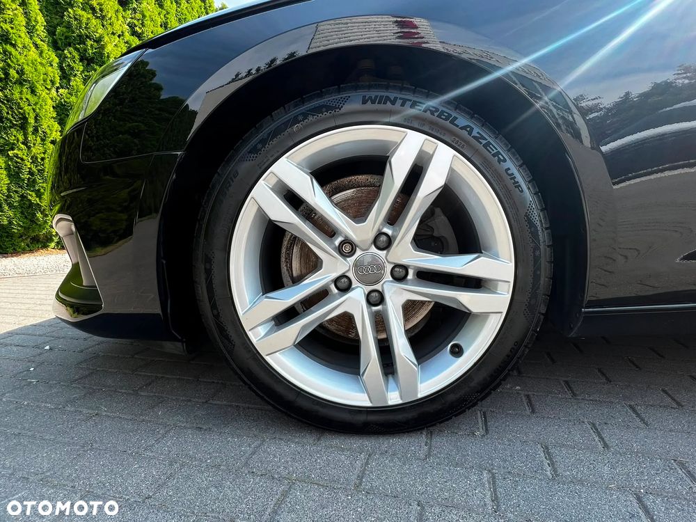 Audi A4 Avant 30 TDI S tronic - 7