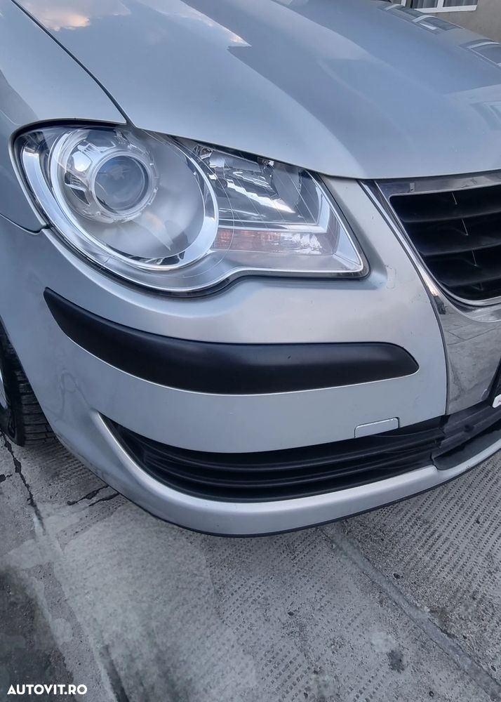 VOLKSWAGEN Touran 2008 — imagine 11
