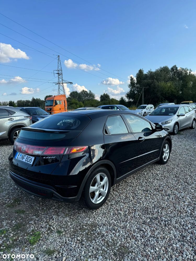 Honda Civic 1.4i-DSi - 4