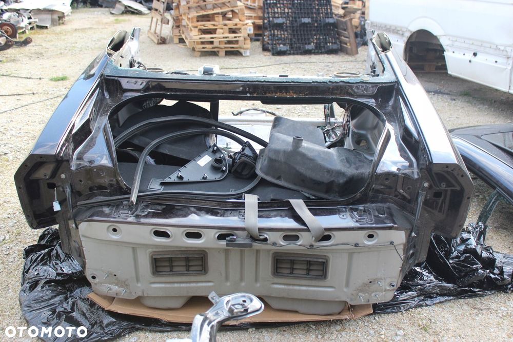 Błotnik tylny lewy prawy Ćwiartka Tylna Dupa Pas Dodge Challenger Lift 15- - 2