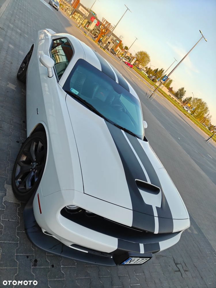 Dodge Challenger Automatik R/T Plus - 11