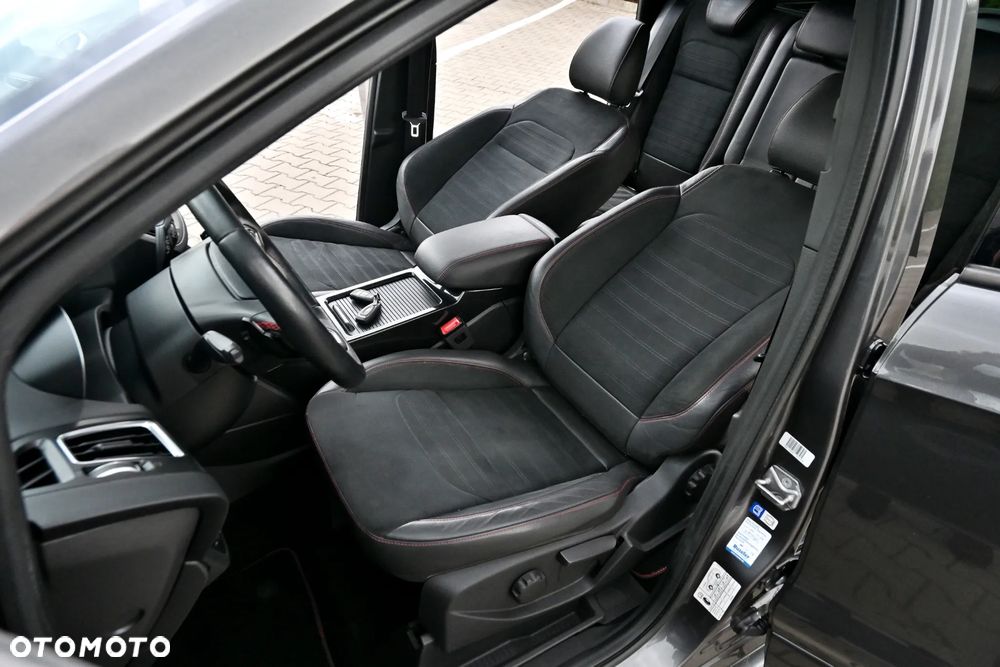 Ford Kuga 2.0 TDCi AWD ST-Line - 26