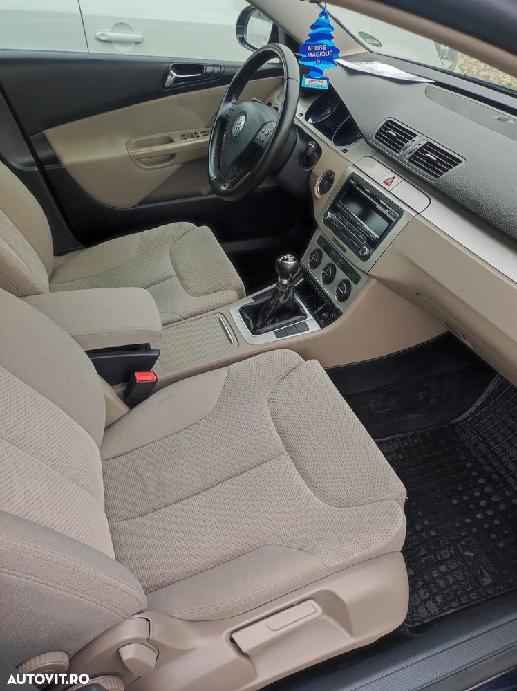 Volkswagen Passat 1.4 TSI BlueMotion Technology Comfortline - 17