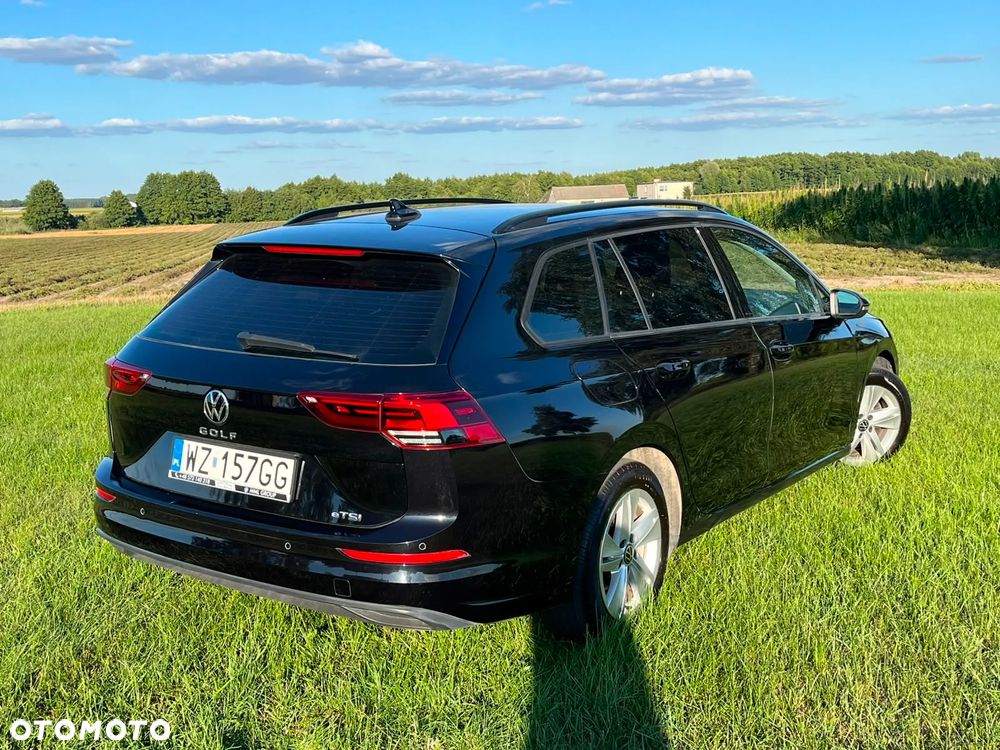 Volkswagen Golf 1.5 eTSI Life DSG - 9