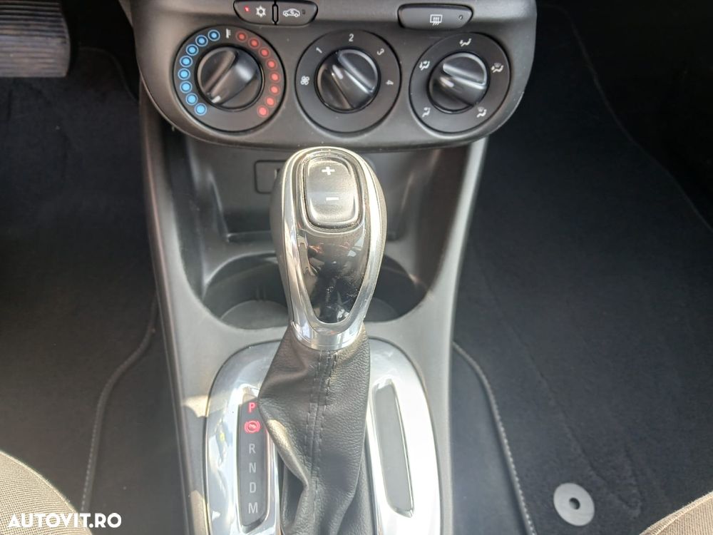 Opel Corsa 1.4 ECOTEC Aut. Excite - 12