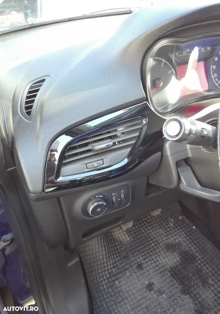 Opel Corsa 1.2 TWINPORT ECOTEC Active - 35