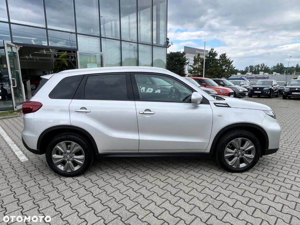 Suzuki Vitara - 3
