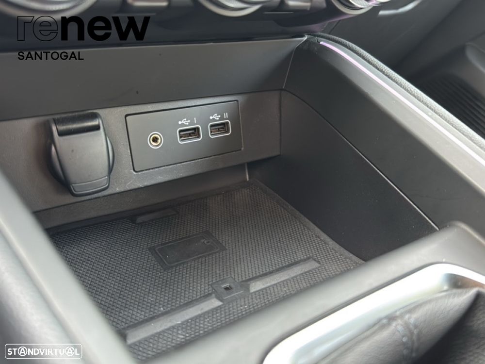 Renault Clio 1.0 TCe Techno Bi-Fuel - 22