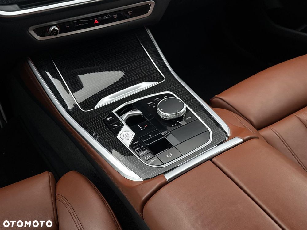 BMW X5 - 16
