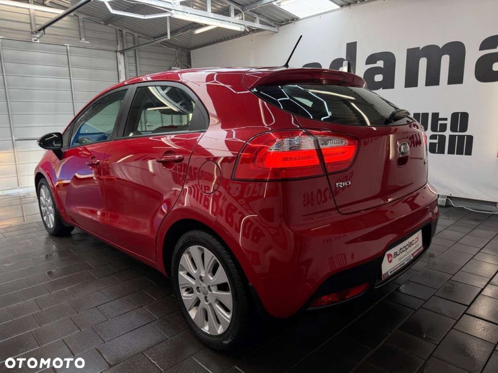 Kia Rio 1.2 Dream-Team Edition - 6