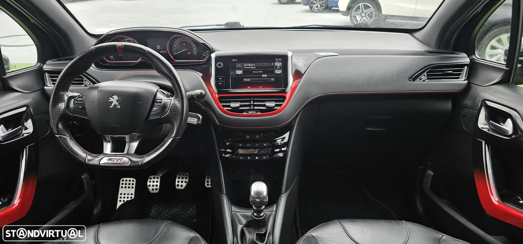 Peugeot 208 1.6 THP GTi - 9