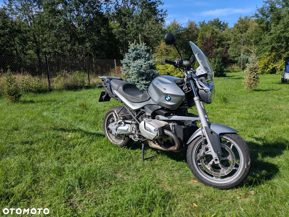 BMW R - 1