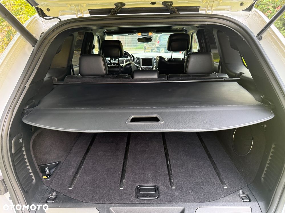 Jeep Grand Cherokee 6.4 V8 SRT8 - 11