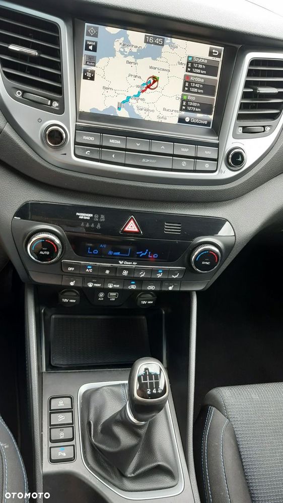Hyundai Tucson - 2