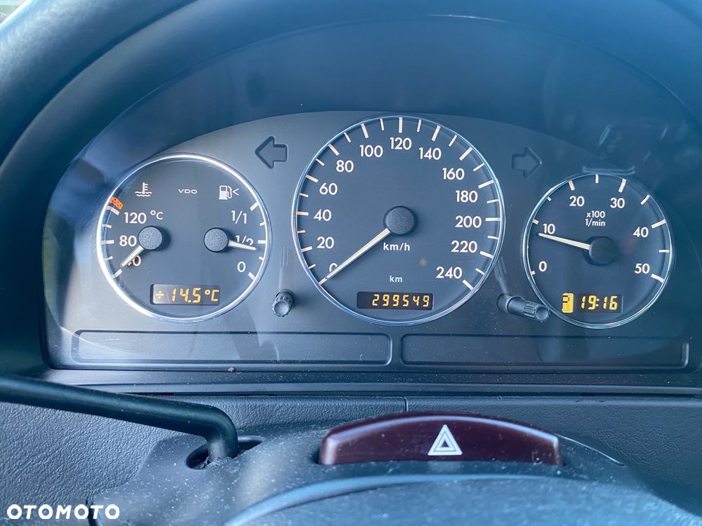 Mercedes-Benz ML - 8
