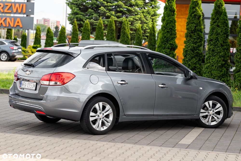 Chevrolet Cruze 1.4 T LT - 14