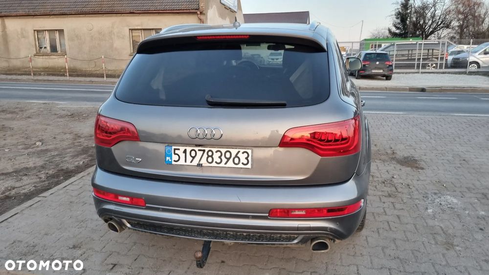 Audi Q7 - 19