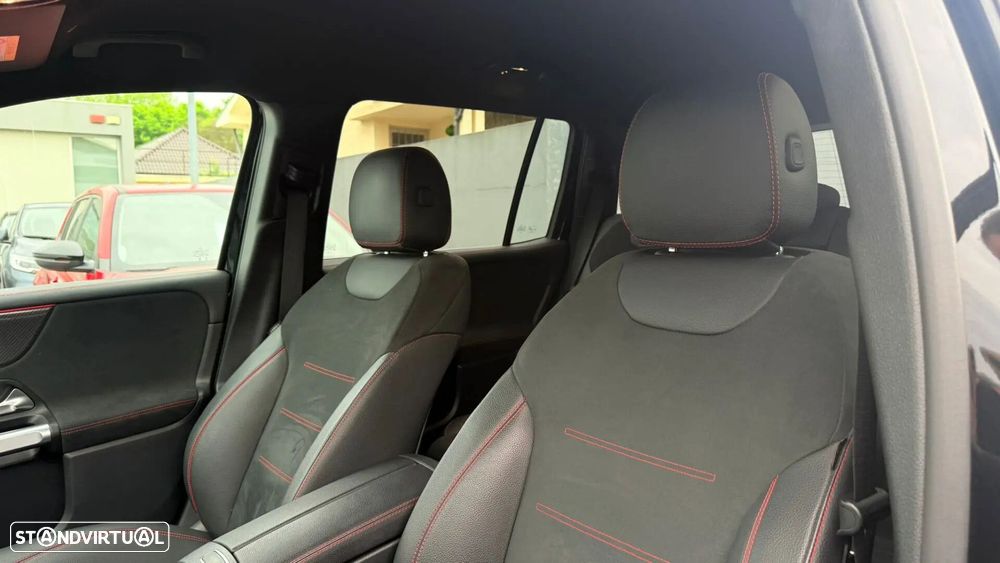 Mercedes-Benz GLB 180 d AMG Line - 10