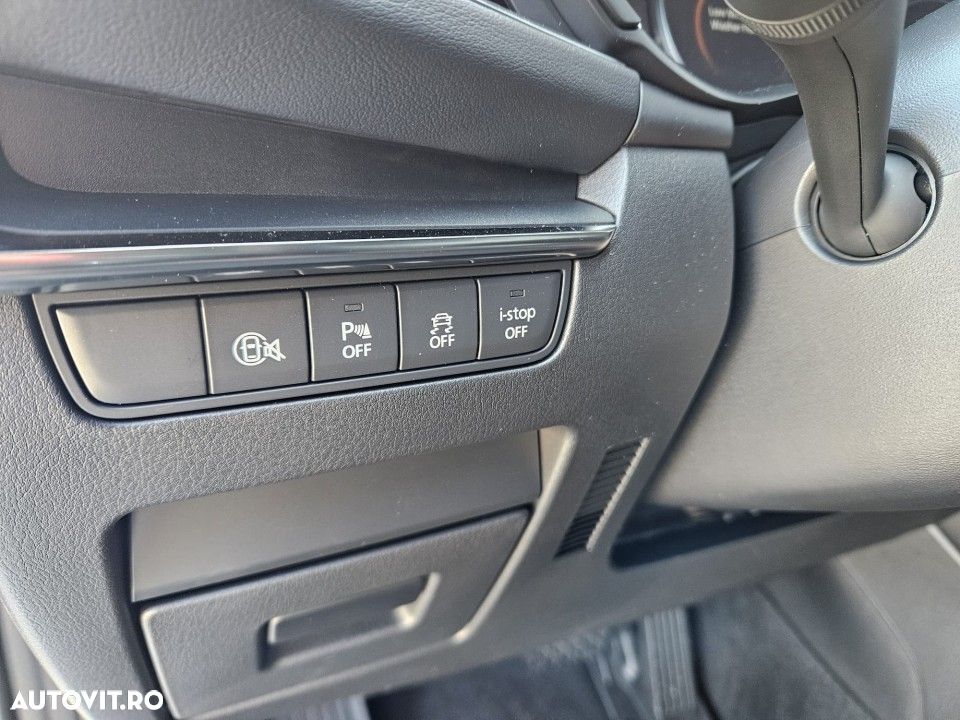 Mazda 3 - 9