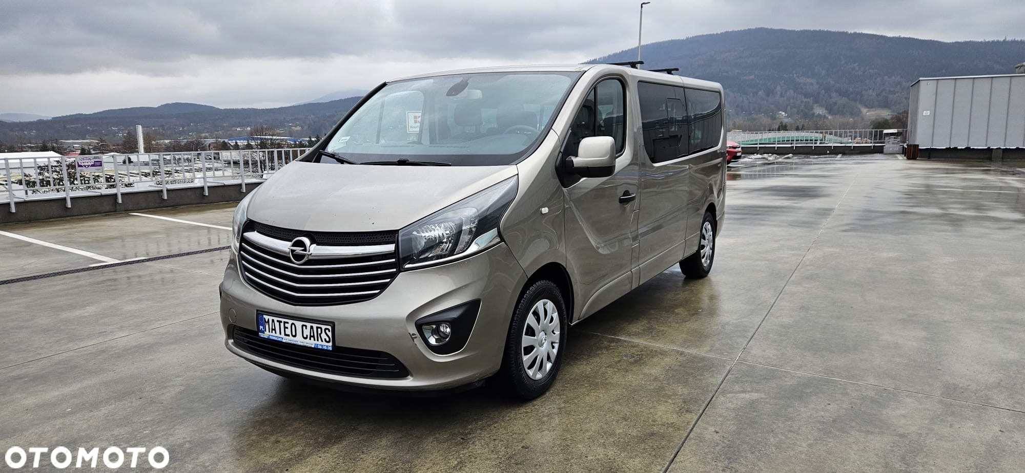 Opel Vivaro - 23