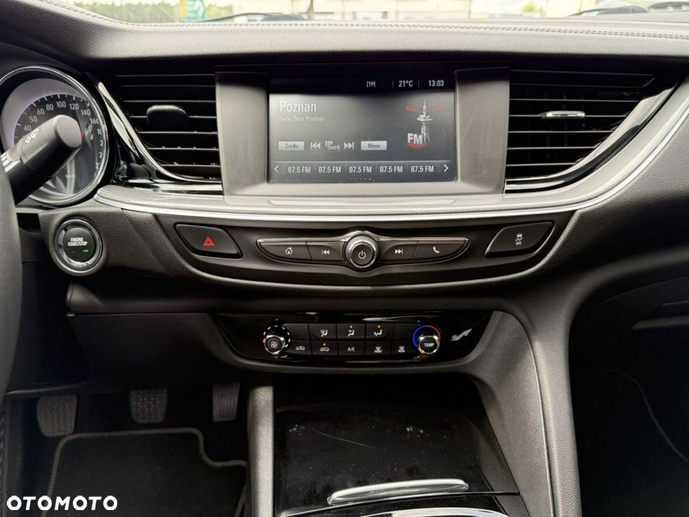 Opel Insignia - 18