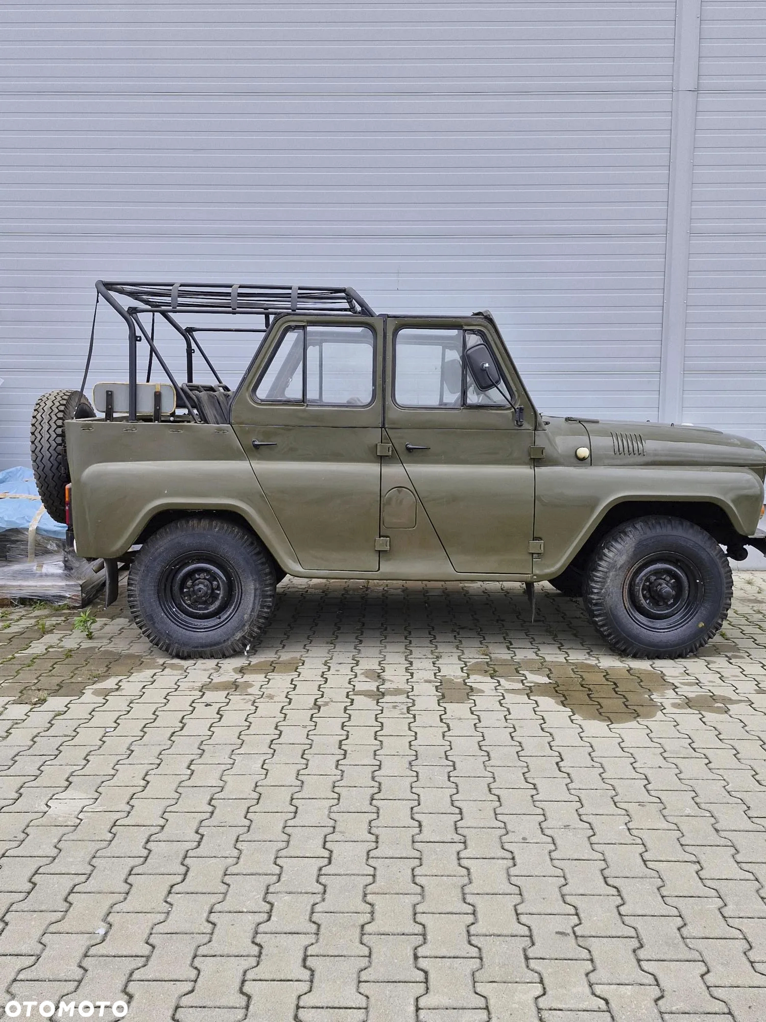 Uaz 469 B - 4