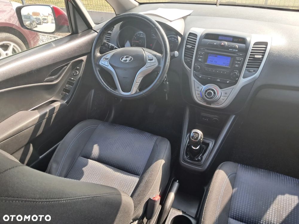 Hyundai ix20 1.4 UEFA EURO 2012 Edition - 10