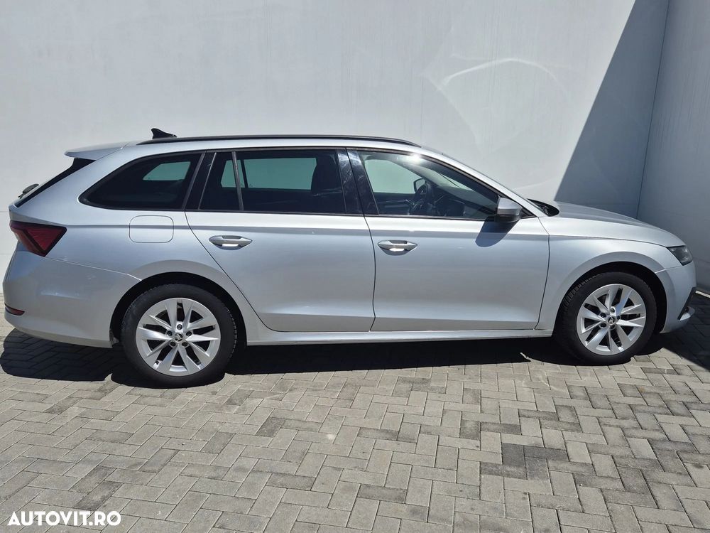 Skoda Octavia 2.0 TDI Style - 6