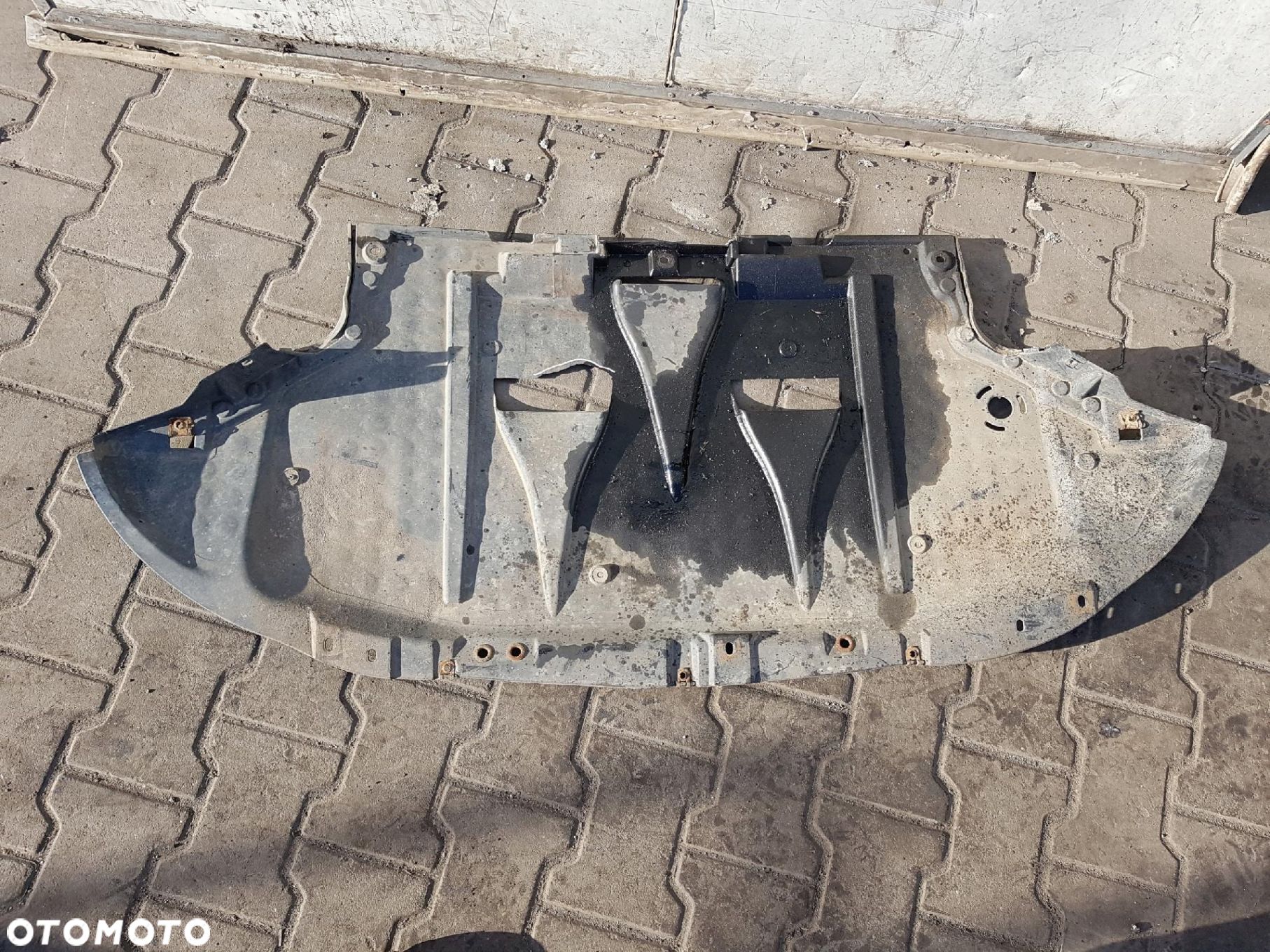 SEAT EXEO 09-13r OSŁONA POD SILNIK 3R0863821A - 1