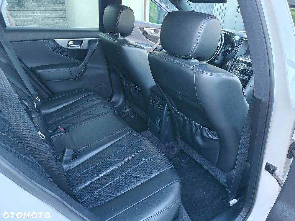 Infiniti QX70 3.0d S Premium - 14
