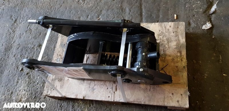 Caterpillar 428f2 - 5