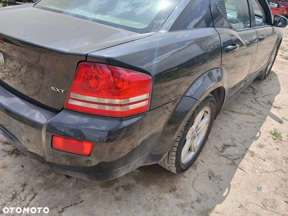 dodge avenger I SXT fotel fotele kanapa deska kokpit podsufitka boczek boczki klamka podłokietnik - 2