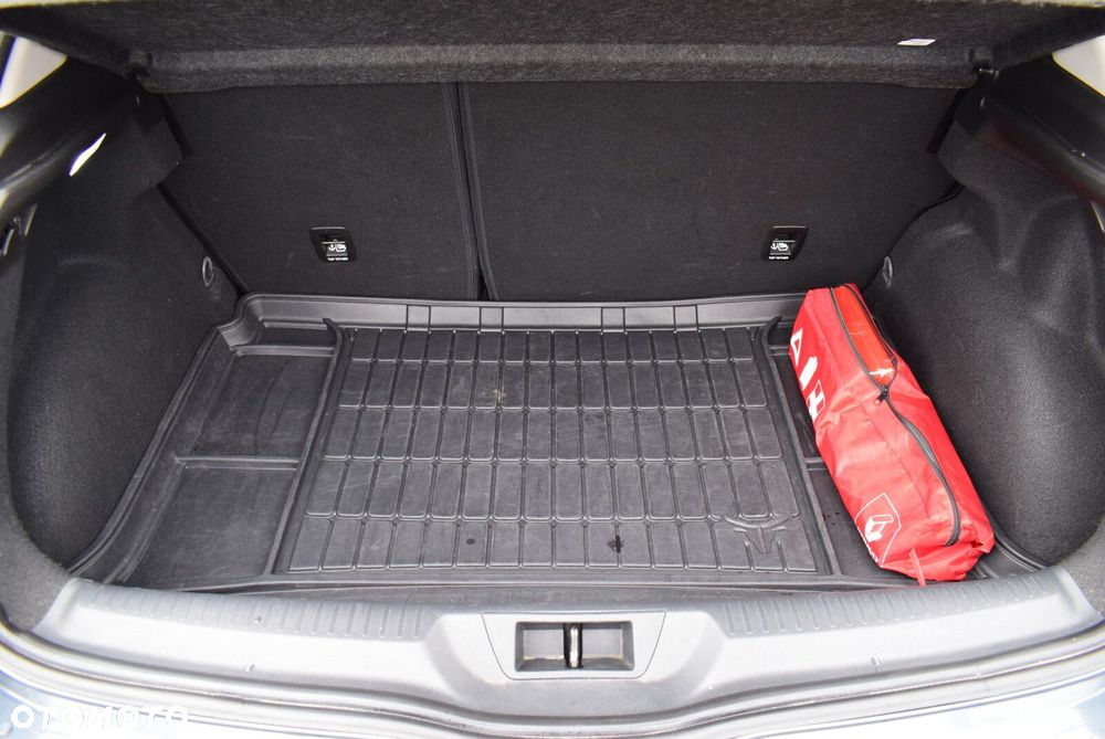 Renault Megane 1.2 Energy TCe Intens - 28