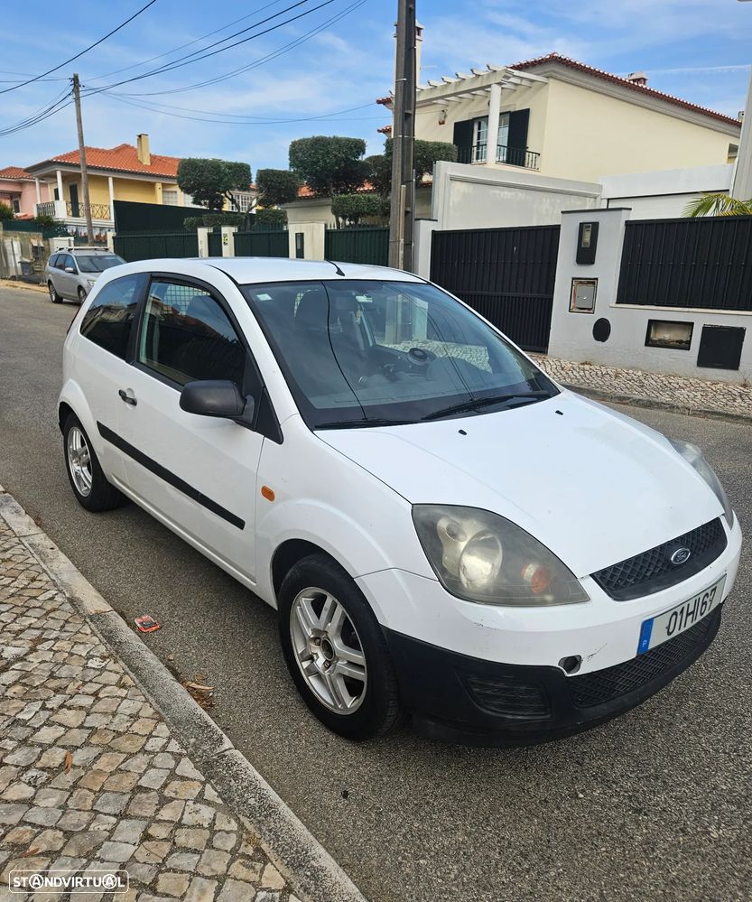 Ford Fiesta 1.4 TDCI - 2