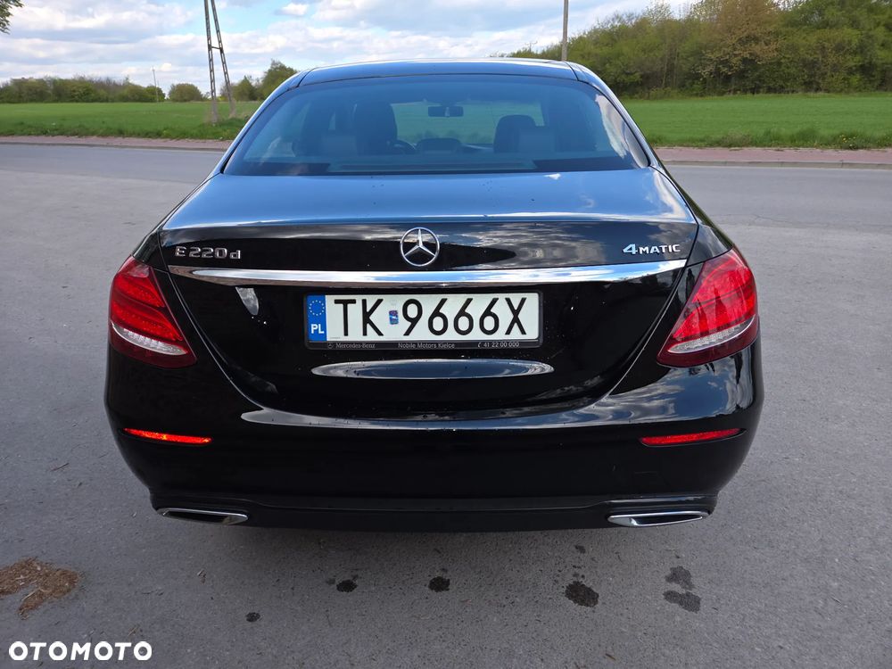 Mercedes-Benz Klasa E - 6