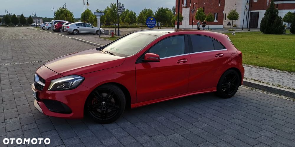 Mercedes-Benz Klasa A 220 4Matic 7G-DCT AMG Line - 6