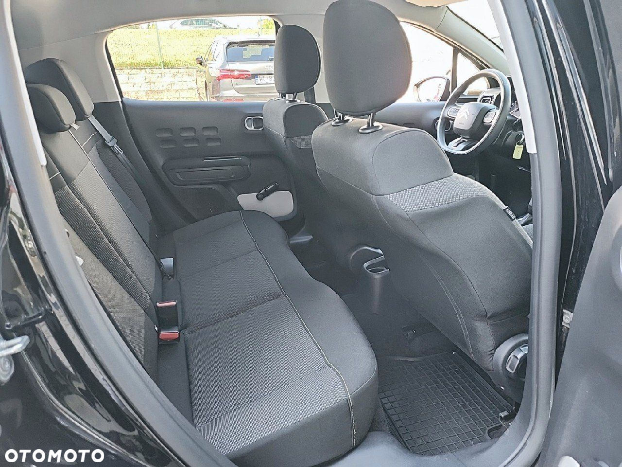 Citroën C3 1.2 PureTech Max EAT6 - 13
