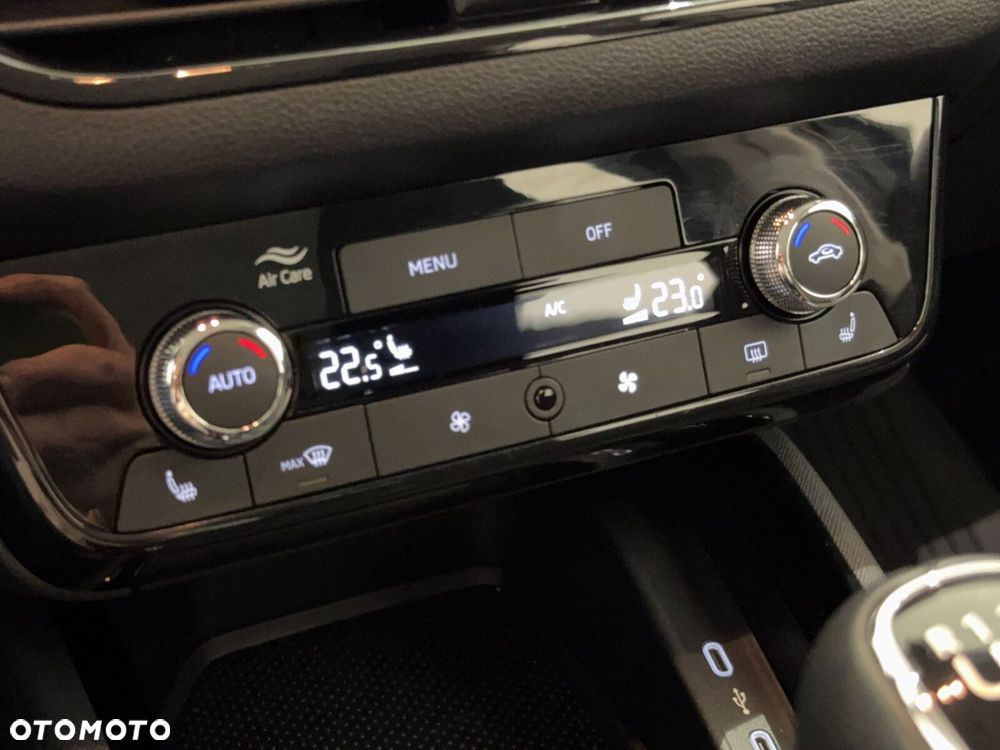 Skoda Kamiq 1.0 TSI Selection - 38