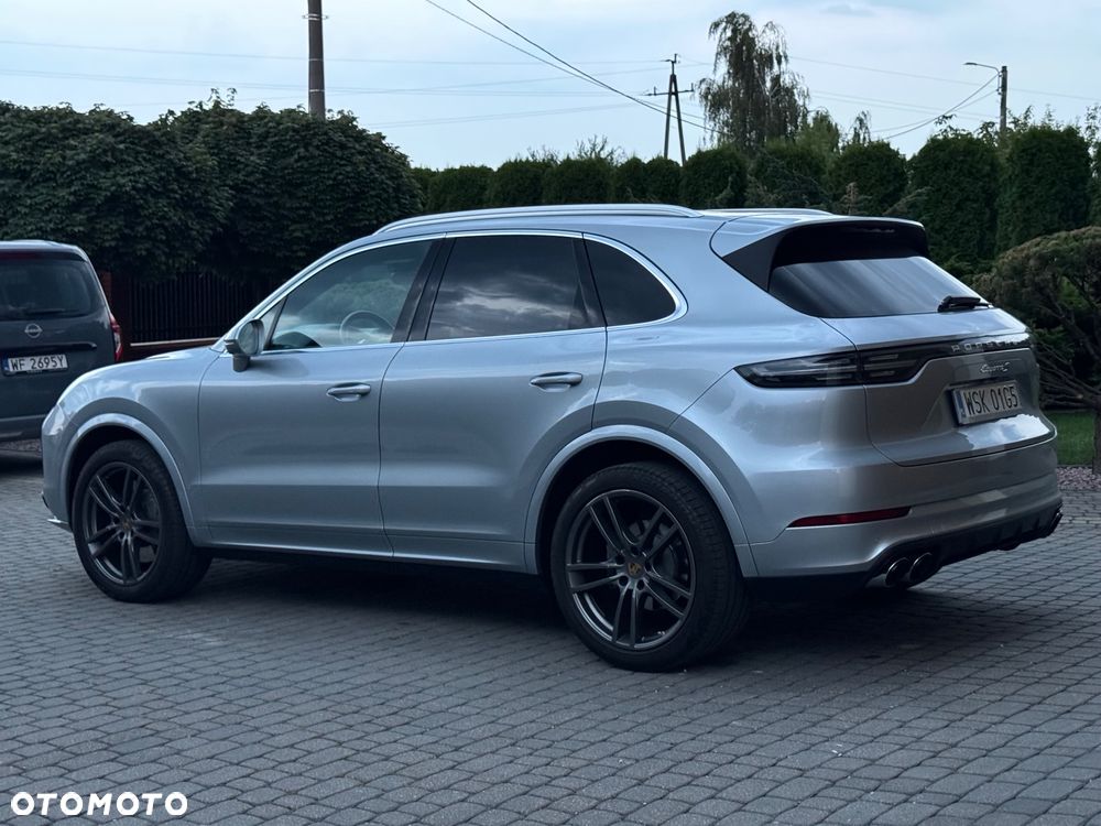 Porsche Cayenne S - 10