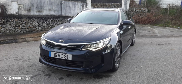 Kia Optima SW 2.0 CVVT PHEV