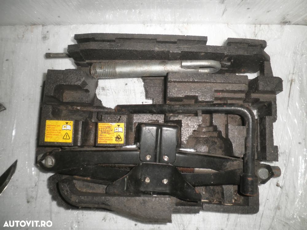 Kit pana / cric Renault Master 3, Opel Movano 995016133R - 2