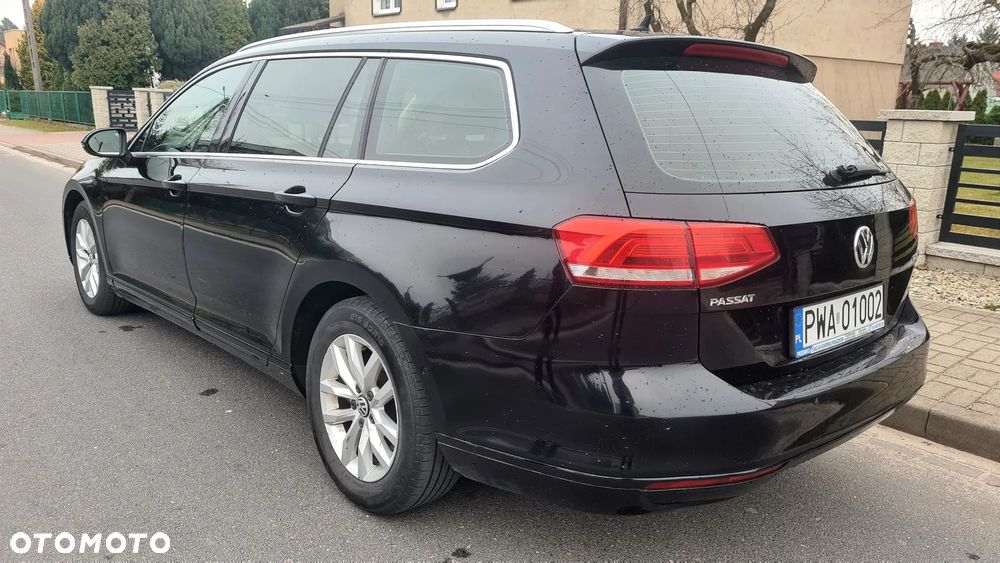 Volkswagen Passat 1.6 TDI (BlueMotion Technology) DSG Comfortline - 11