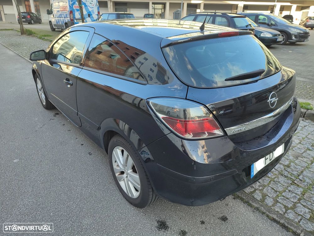 Opel Astra GTC 1.7 CDTI - 12