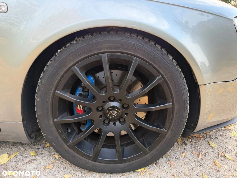 Audi A4 Avant - 23