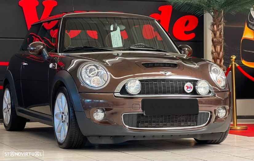 MINI 3 Portas Cooper D - 4