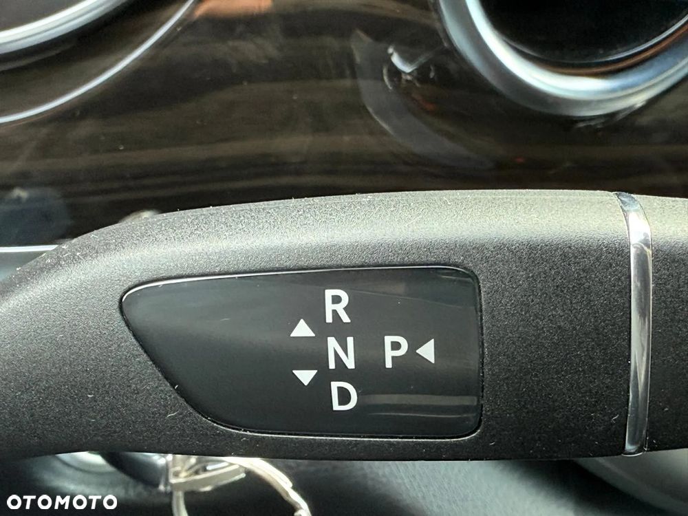 Mercedes-Benz Klasa V 250 d 4-Matic Avantgarde 7G-Tronic (ekstra d³) - 33